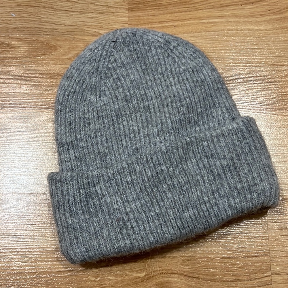 Zara grey beanie